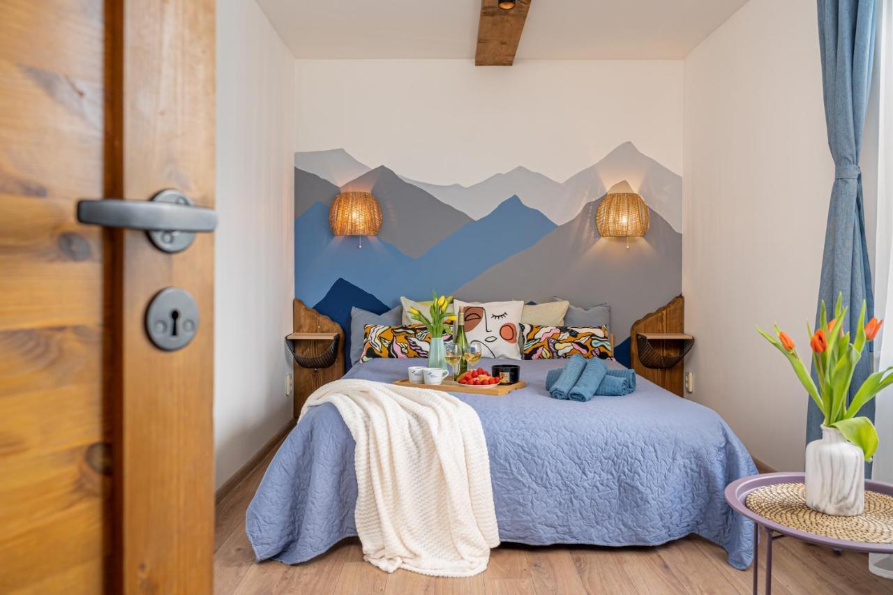 Family Garden Apartments With Free Private Parking & Playground Riga Extérieur photo