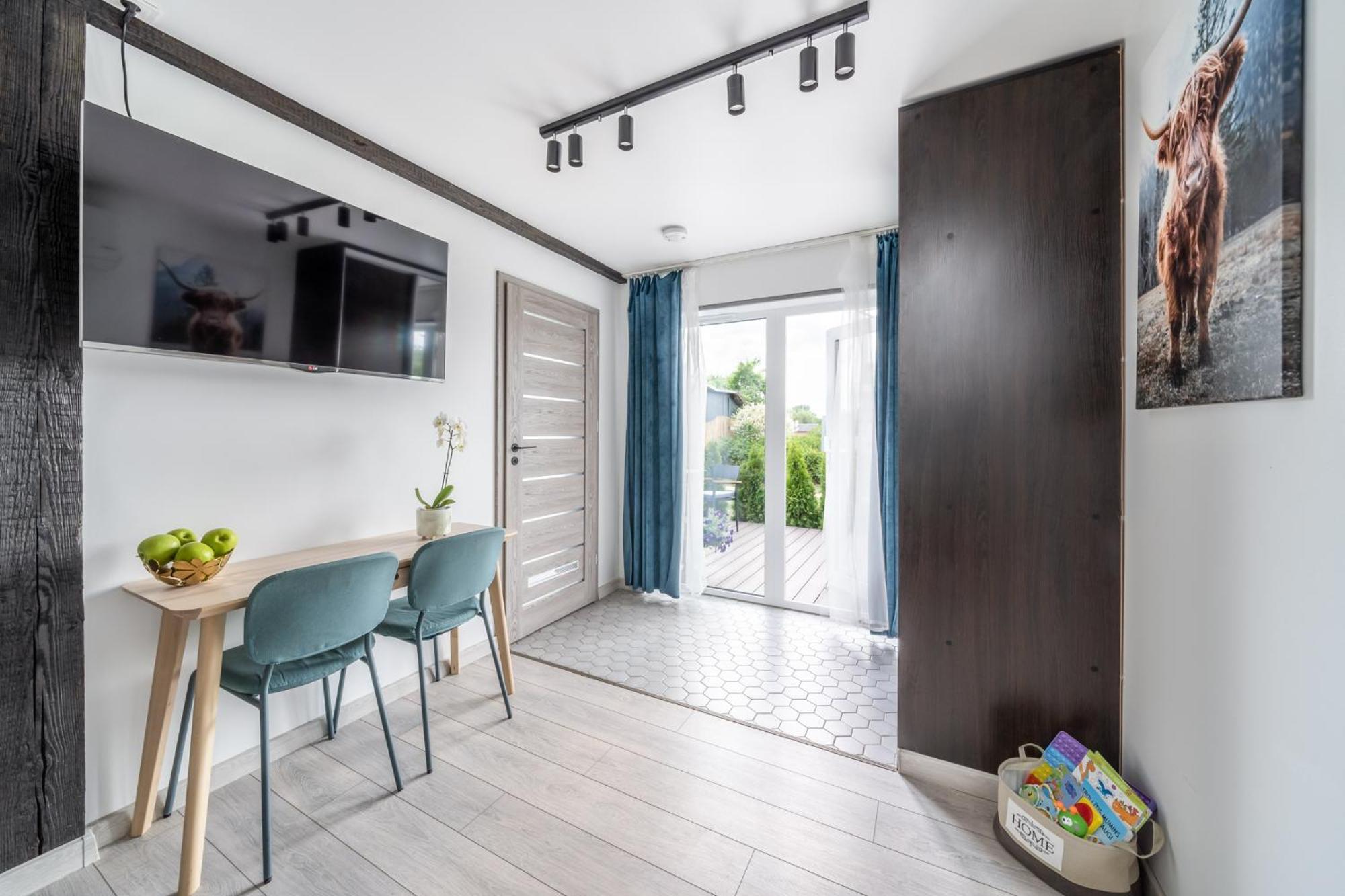Family Garden Apartments With Free Private Parking & Playground Riga Extérieur photo