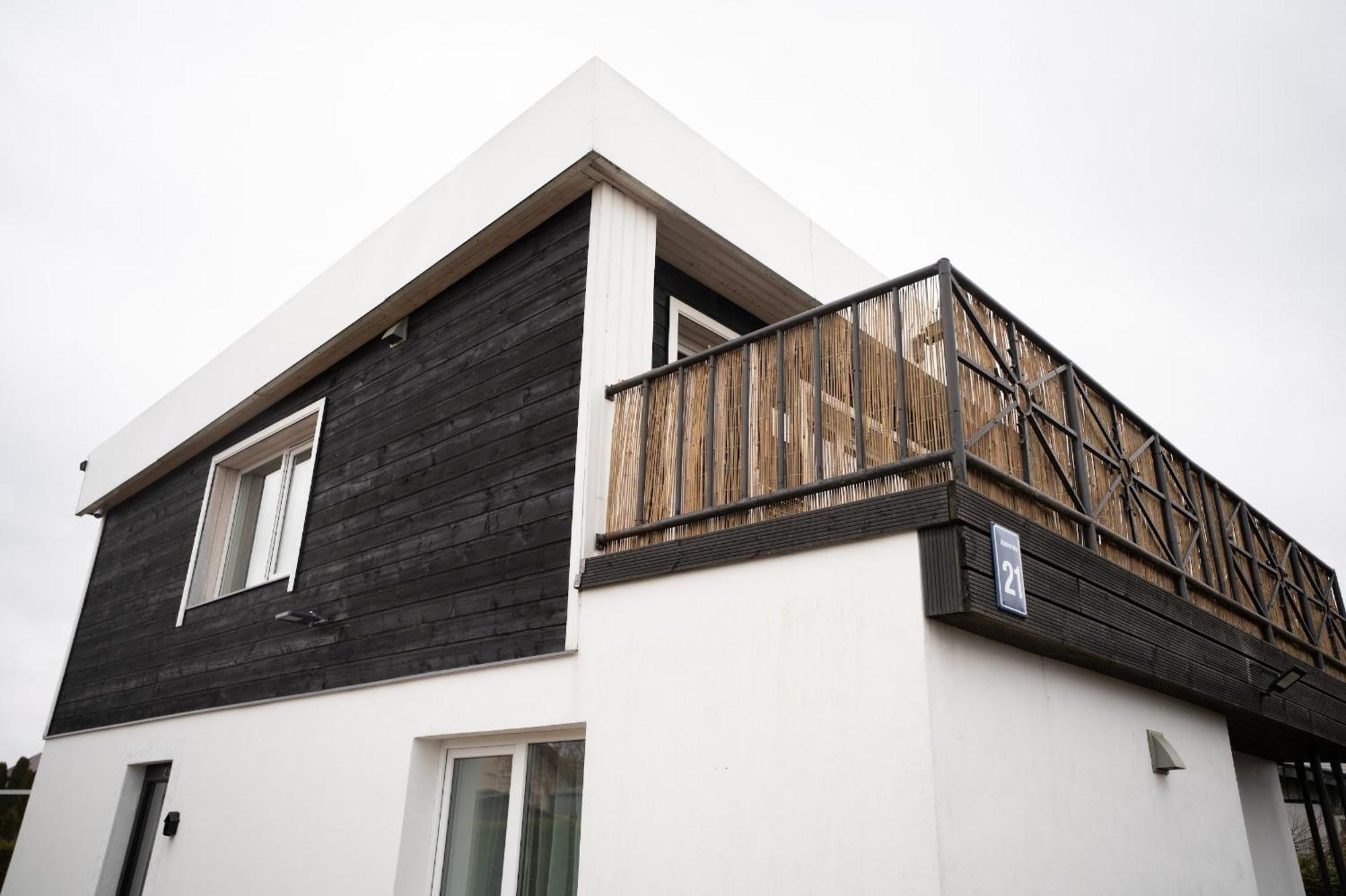 Family Garden Apartments With Free Private Parking & Playground Riga Extérieur photo