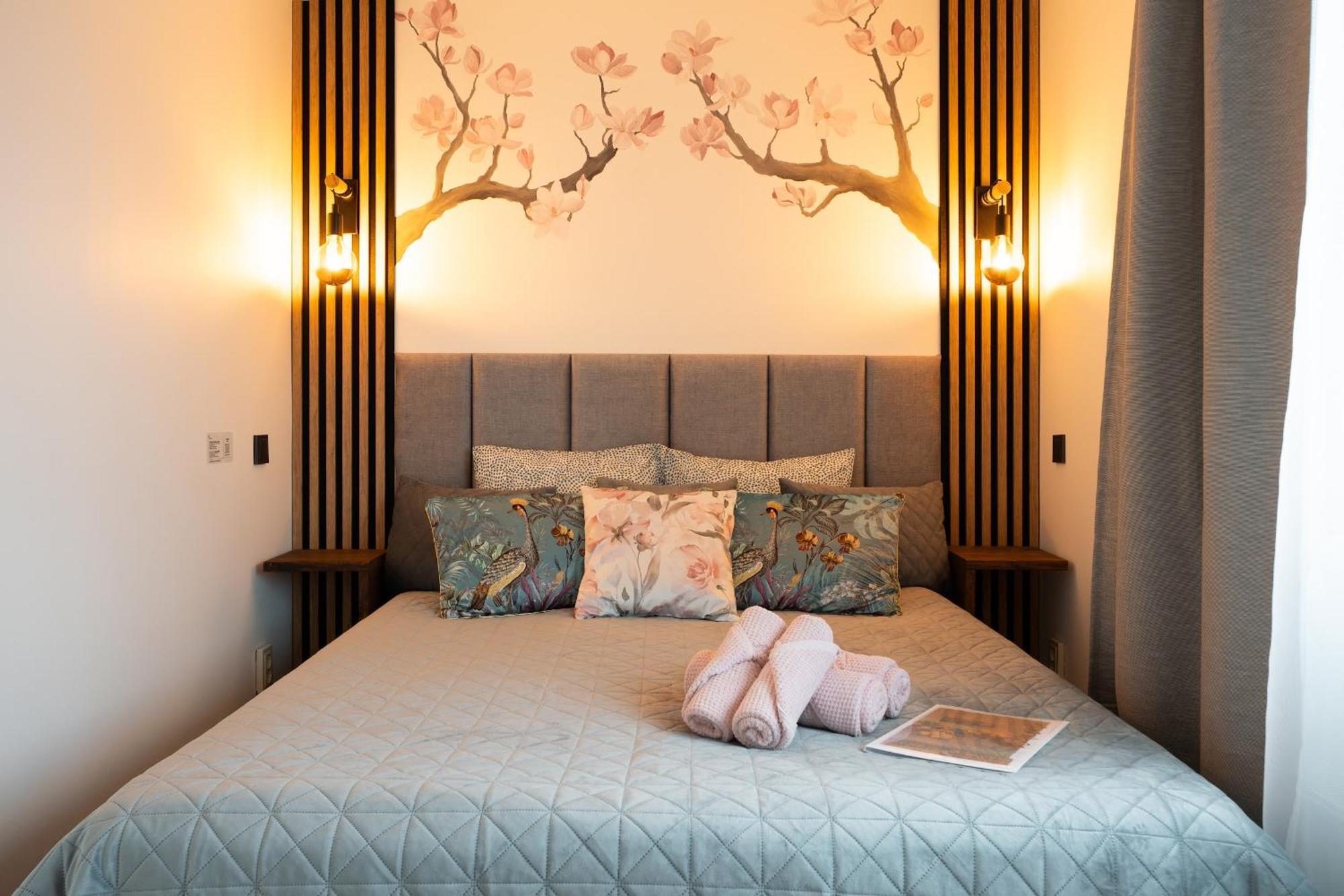 Family Garden Apartments With Free Private Parking & Playground Riga Extérieur photo