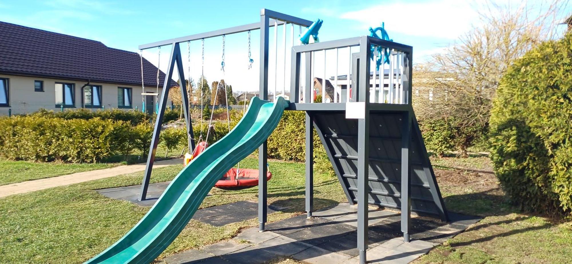 Family Garden Apartments With Free Private Parking & Playground Riga Extérieur photo